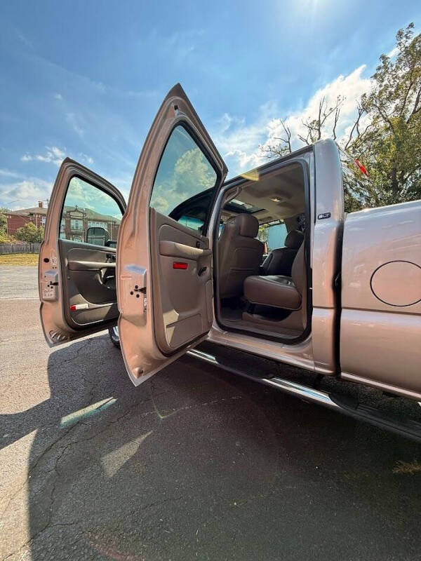 2006 GMC Sierra 2500HD