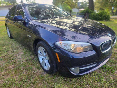 2011 BMW 5 Series 528i