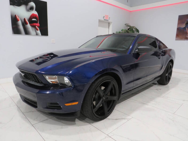 2011 Ford Mustang V6