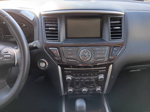 2013 Nissan Pathfinder SL