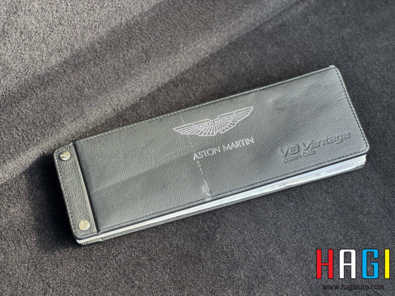 2012 Aston Martin V8 Vantage