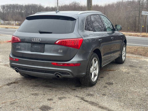 2012 Audi Q5 3.2 quattro Premium Plus