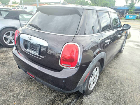 2015 MINI Hardtop 4 Door Cooper