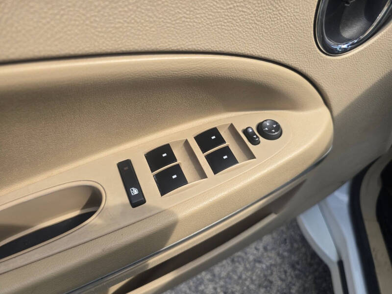 2010 Chevrolet HHR LS