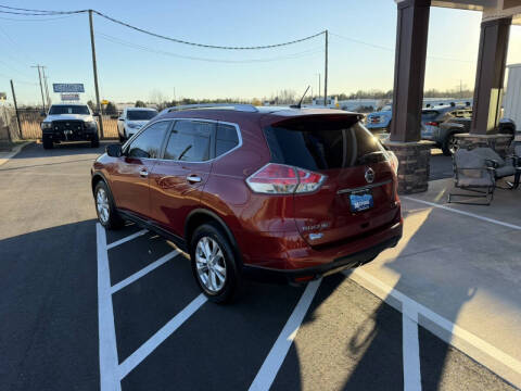 2016 Nissan Rogue SV