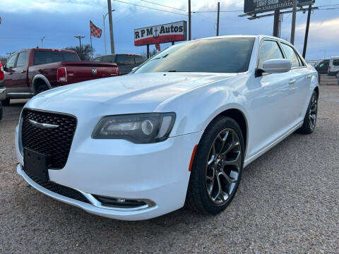 2015 Chrysler 300 for sale at RPM Autos in Amarillo TX