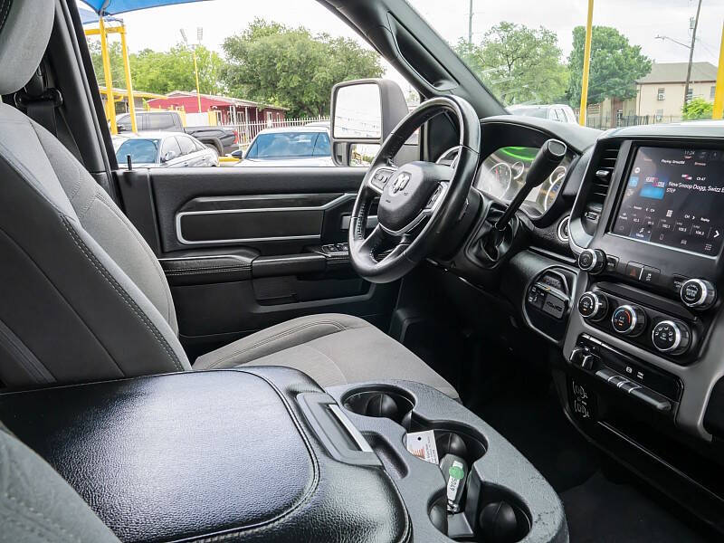 2024 RAM 2500
