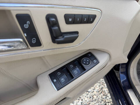 2011 Mercedes-Benz E-Class E 350 Luxury 4MATIC