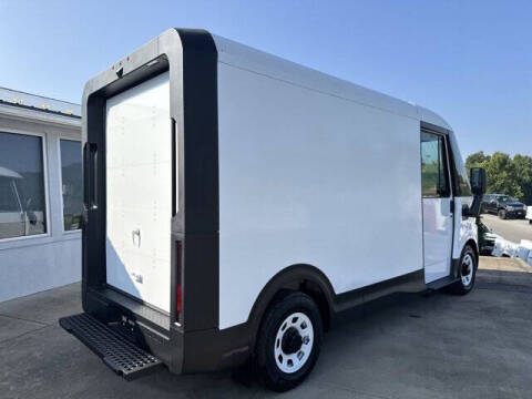 2025 Chevrolet BrightDrop 400