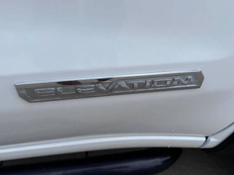 2022 GMC Sierra 1500 Limited Elevation Standard