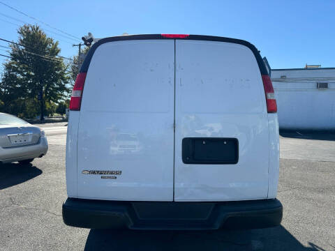 2016 Chevrolet Express 2500