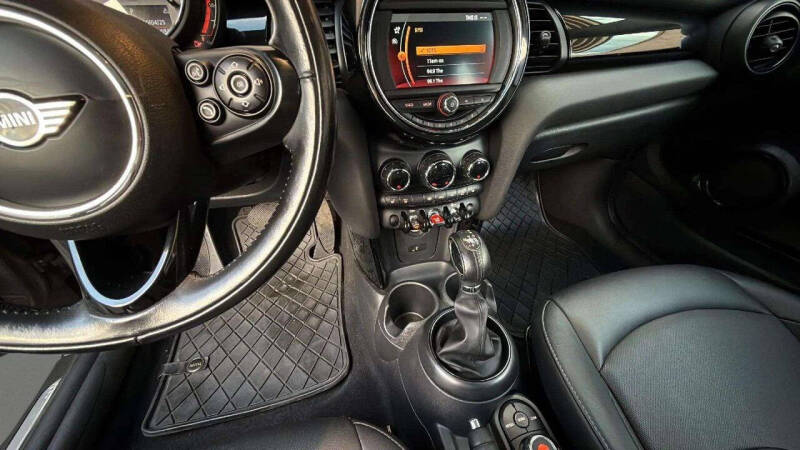 2019 MINI Hardtop 2 Door Cooper