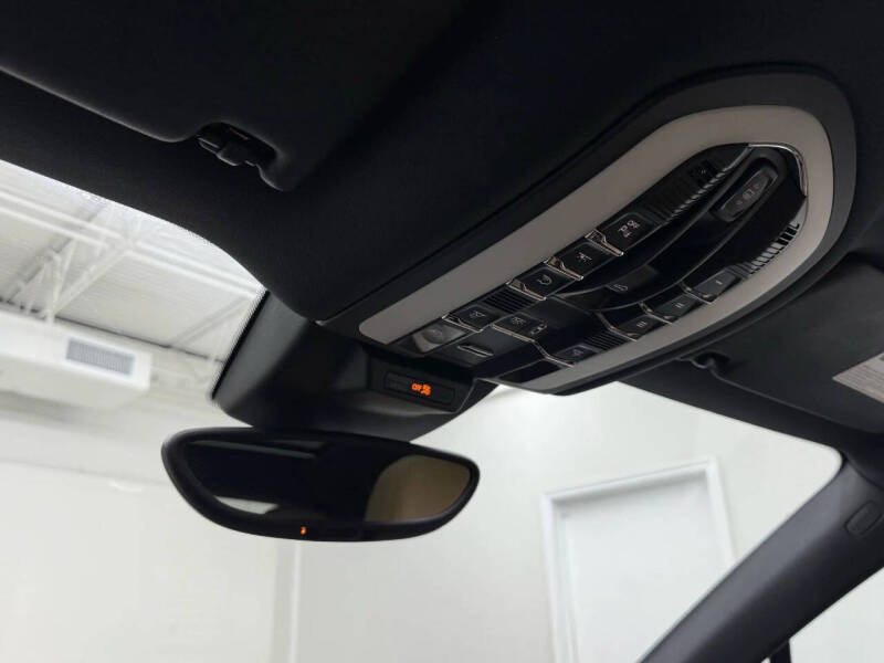 2018 Porsche Macan S