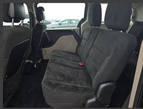 2016 Dodge Grand Caravan American Value Package