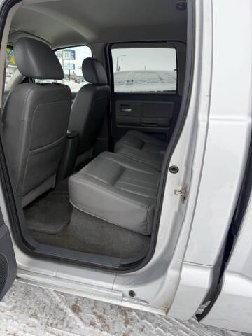 2005 Dodge Dakota Laramie