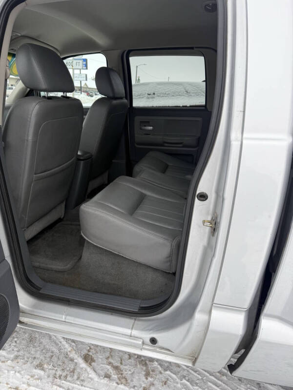 2005 Dodge Dakota Laramie