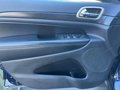 2015 Jeep Grand Cherokee Laredo