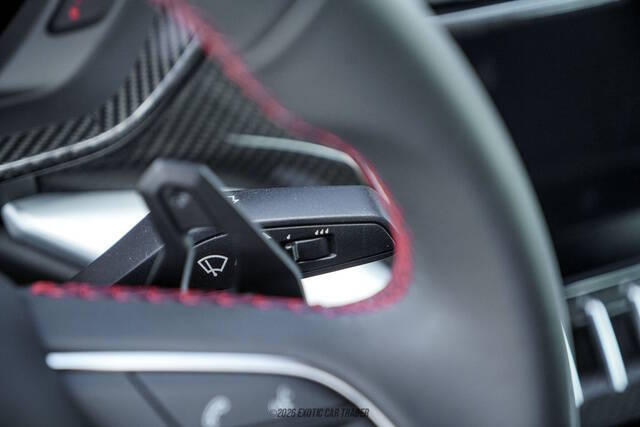 2024 Lamborghini Urus S