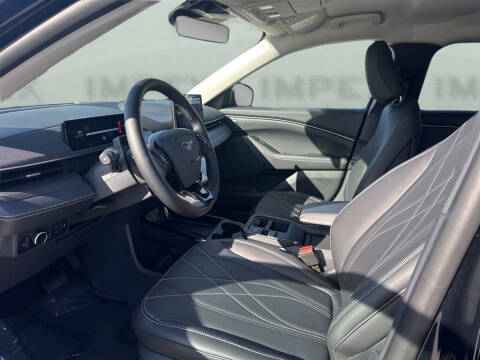 2025 Ford Mustang Mach-E Select