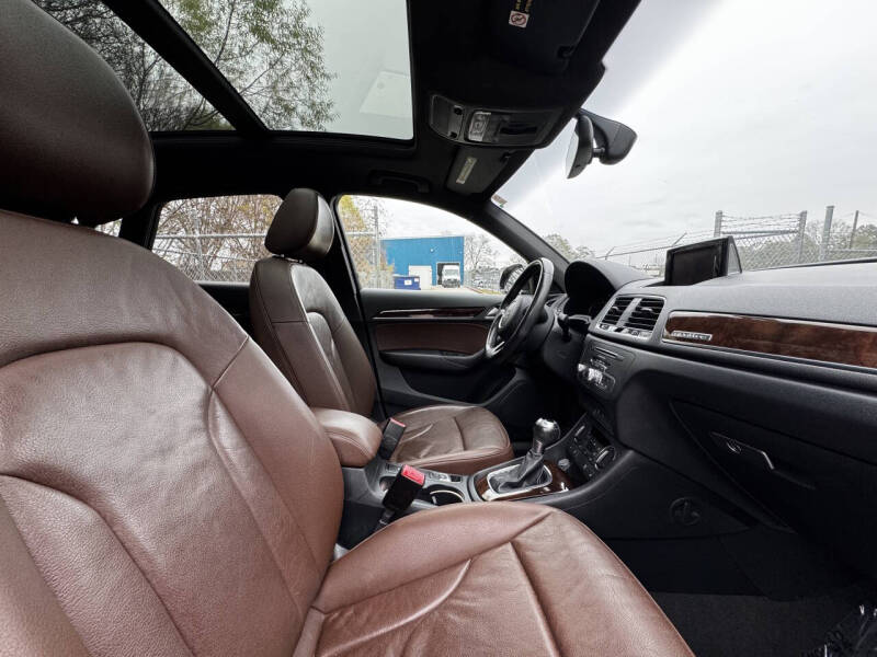 2016 Audi Q3 2.0T quattro Premium Plus