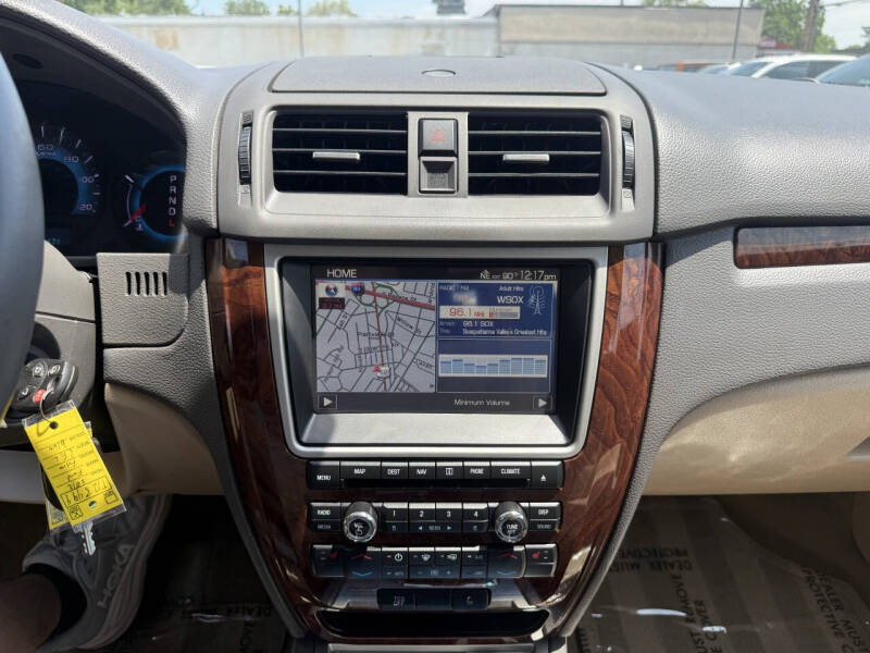 2012 Ford Fusion SEL