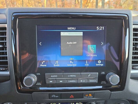 2024 Nissan Frontier SL