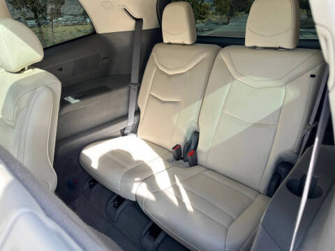 2020 Cadillac XT6 Premium Luxury