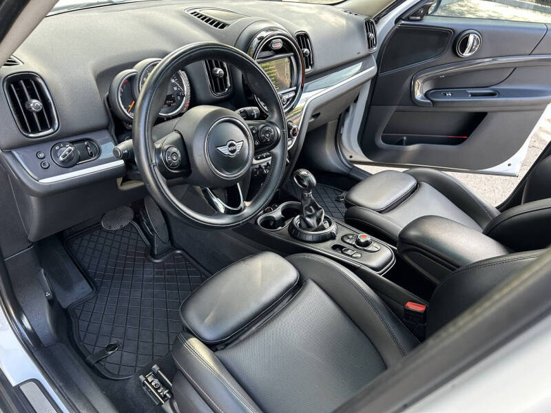 2017 MINI Countryman Cooper S