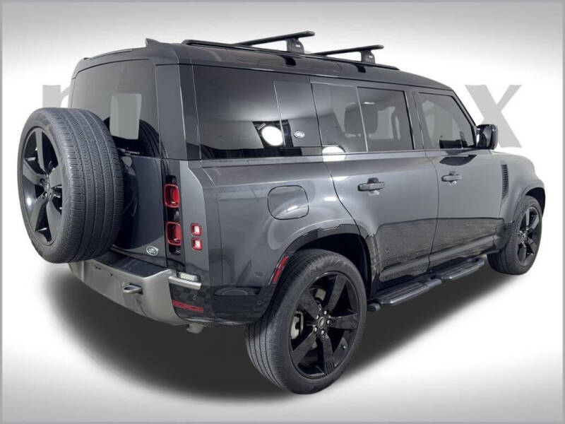 2023 Land Rover Defender 110 X-Dynamic SE