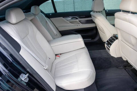 2019 BMW 7 Series 740i