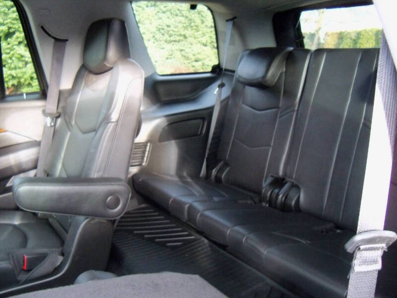 2020 Cadillac Escalade Luxury