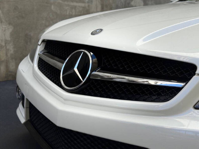 2011 Mercedes-Benz SL-Class SL 63 AMG