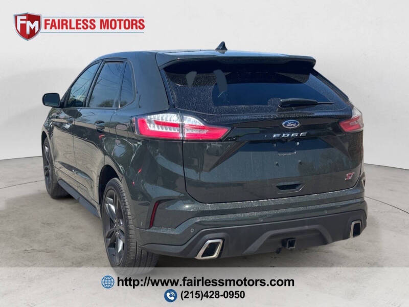2022 Ford Edge ST
