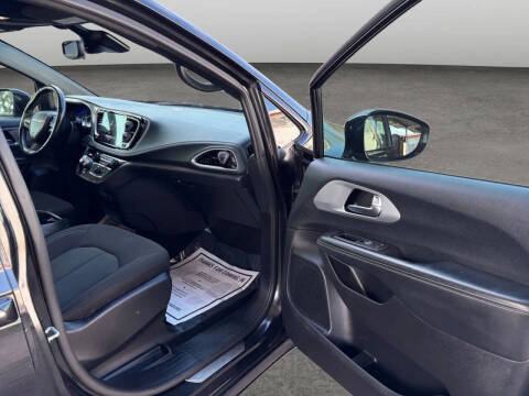 2021 Chrysler Pacifica Touring