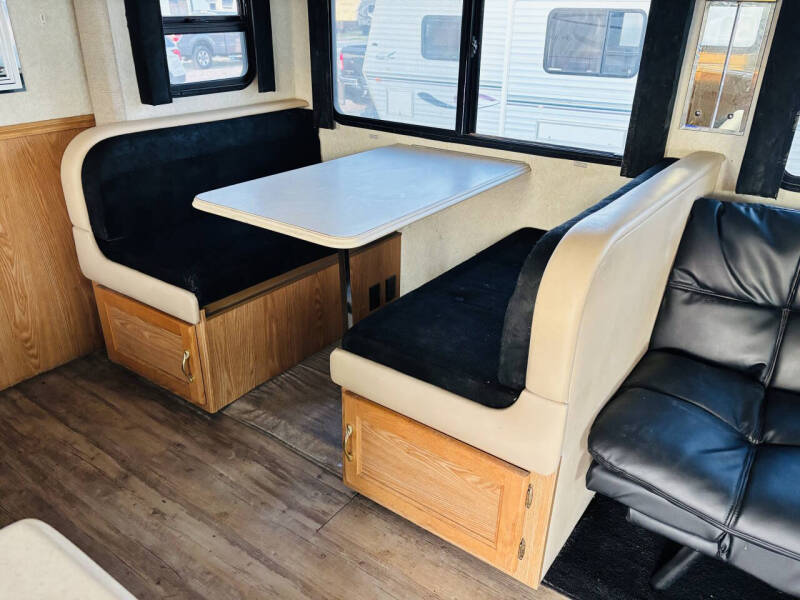 2004 National RV Sea Breeze