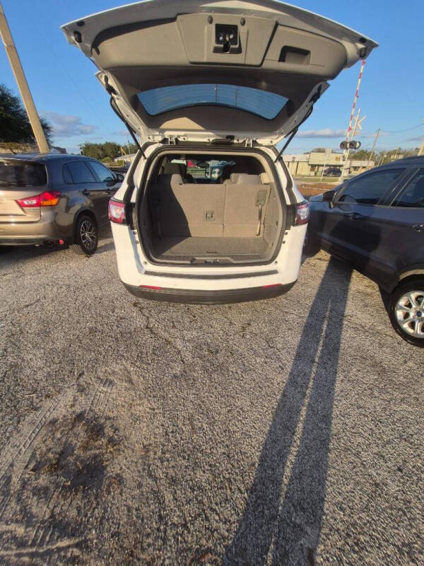 2017 Chevrolet Traverse LT