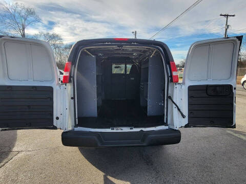 2020 Chevrolet Express 2500