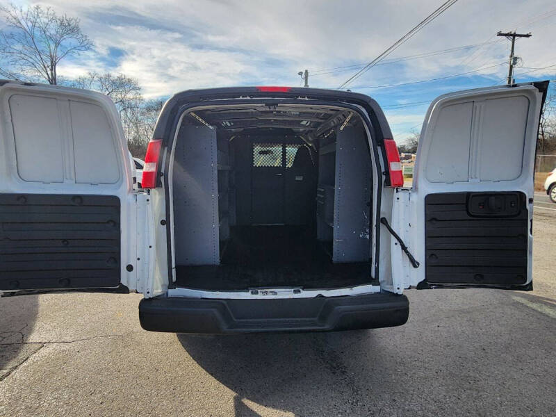 2020 Chevrolet Express 2500