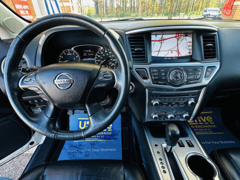 2018 Nissan Pathfinder SL