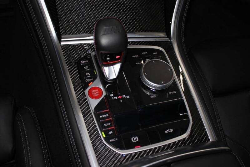 2022 BMW M8 Competition