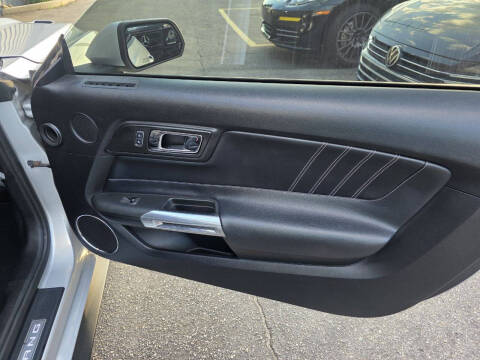 2017 Ford Mustang GT Premium