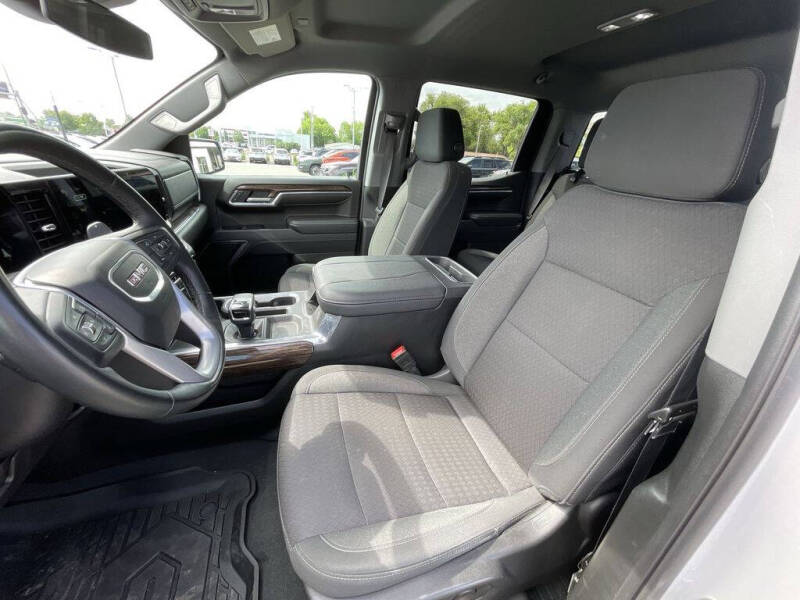 2023 GMC Sierra 1500