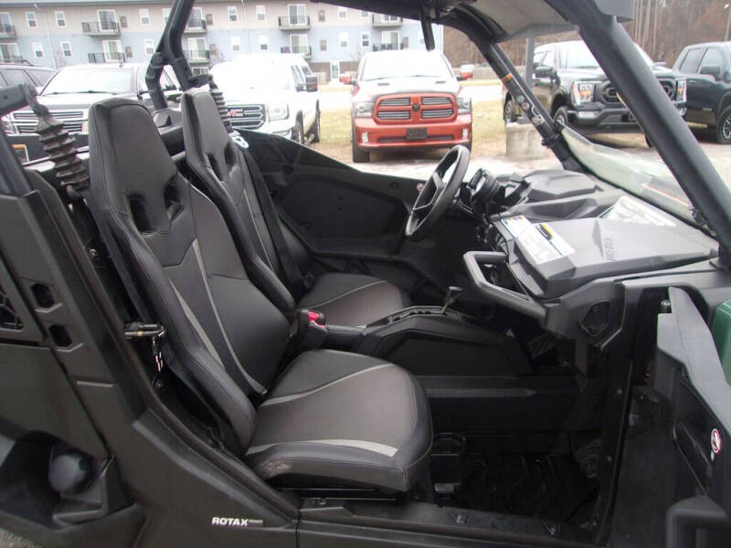 2024 Can-Am Commander