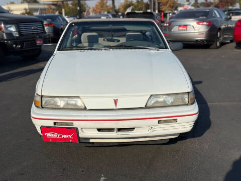 1994 Pontiac Sunbird LE