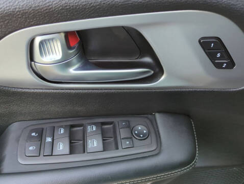 2023 Chrysler Pacifica Plug-In Hybrid Touring L