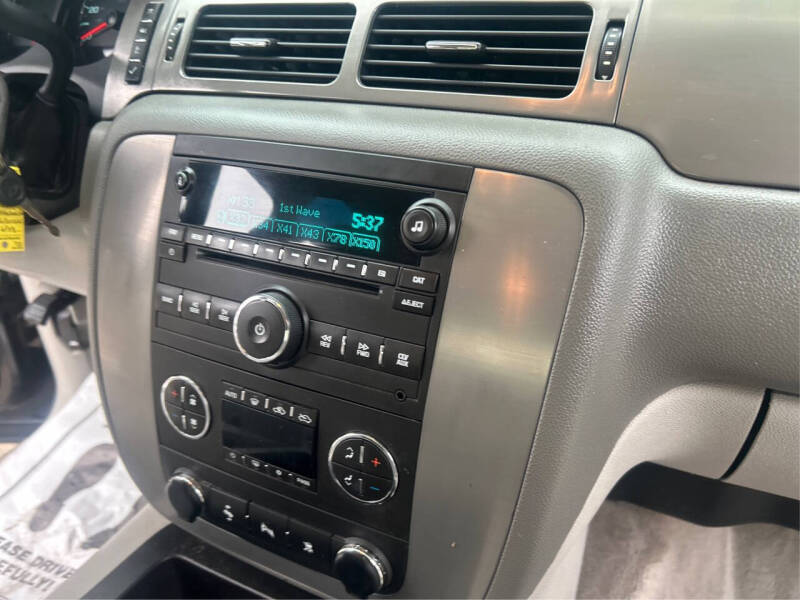 2011 Chevrolet Avalanche LT