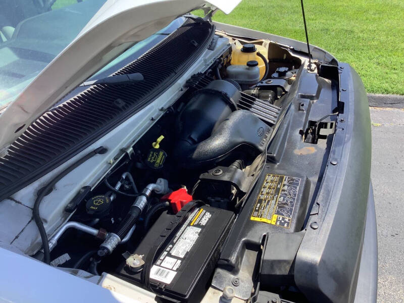 2011 Ford E-Series E-150