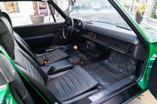 1975 Porsche 914 35