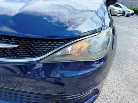 2017 Chrysler Pacifica Touring