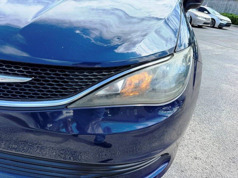 2017 Chrysler Pacifica Touring